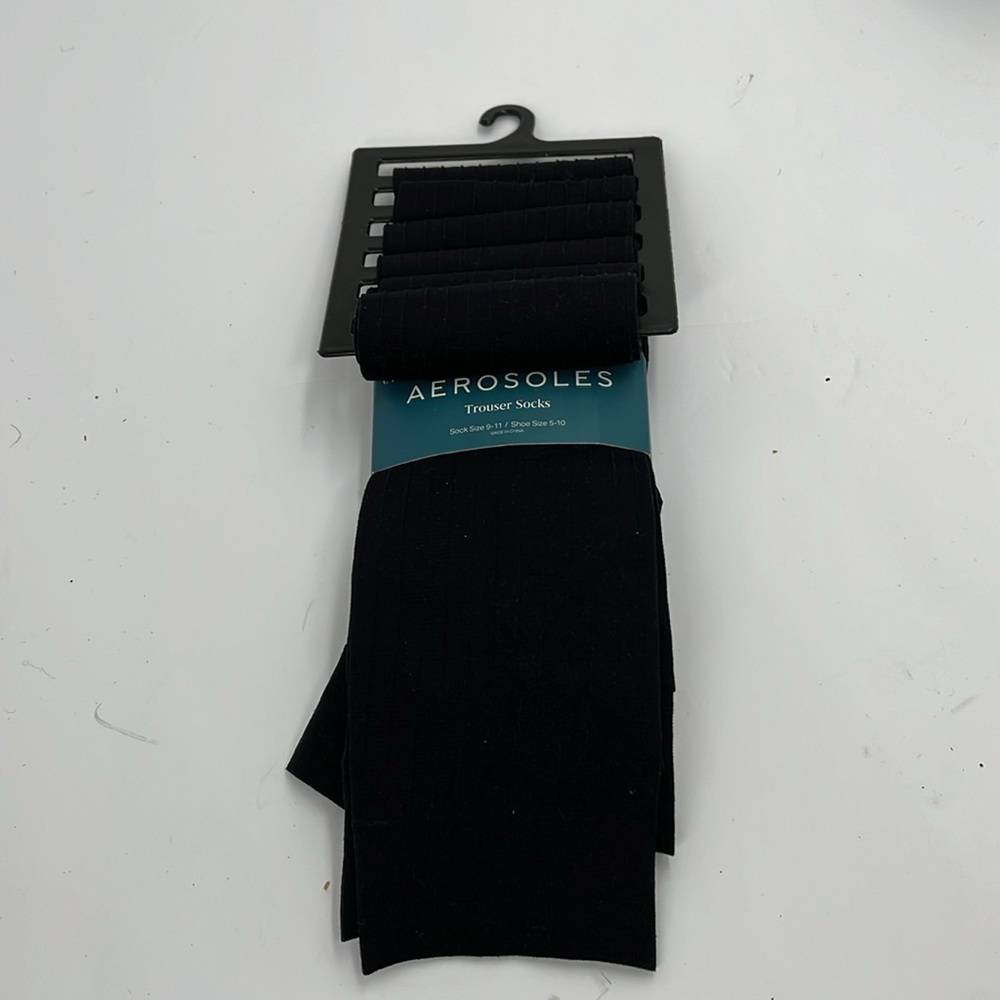 AEROSOLES Trouser Socks Size 9-11 Black 6 Pairs shoe size 5-10